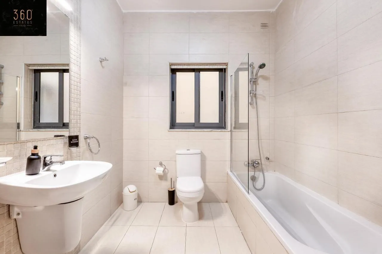 Wonderful, Designer 2Br Home With Large Sofa & Tv By 360 Estates Saint Julian's Malta