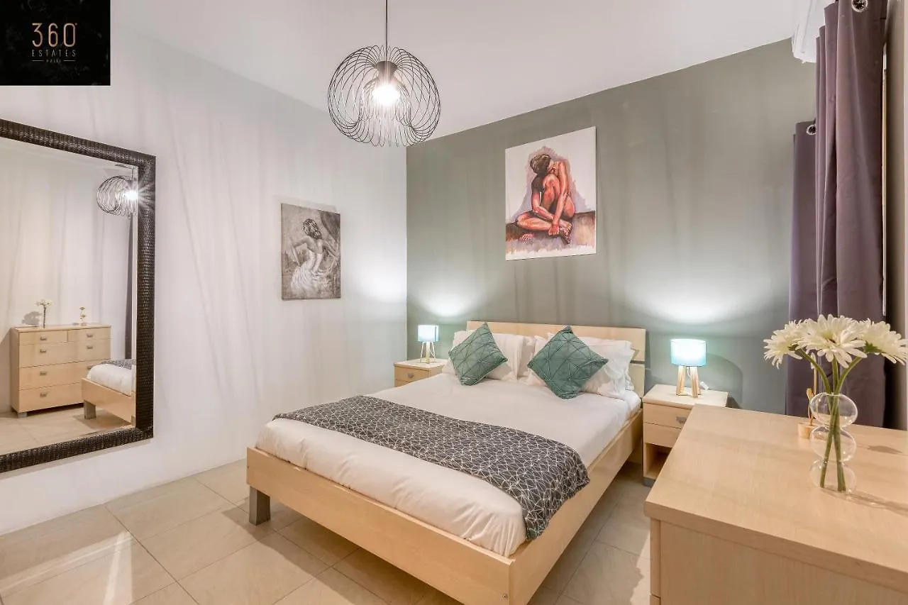 Wonderful, Designer 2Br Home With Large Sofa & Tv By 360 Estates Saint Julian's